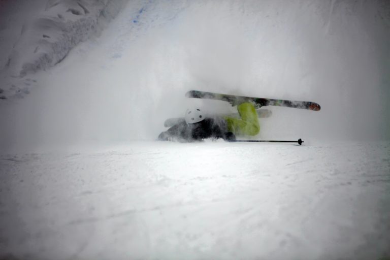 skiing crash
